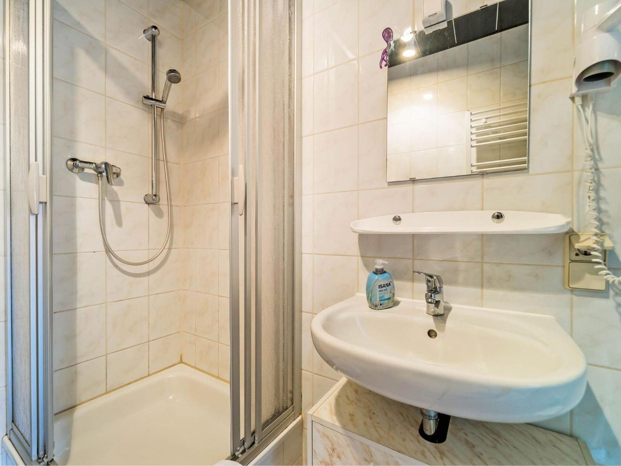 Holiday Home With Shared Pool In J Gersgr N Bad Reiboldsgruen Ngoại thất bức ảnh