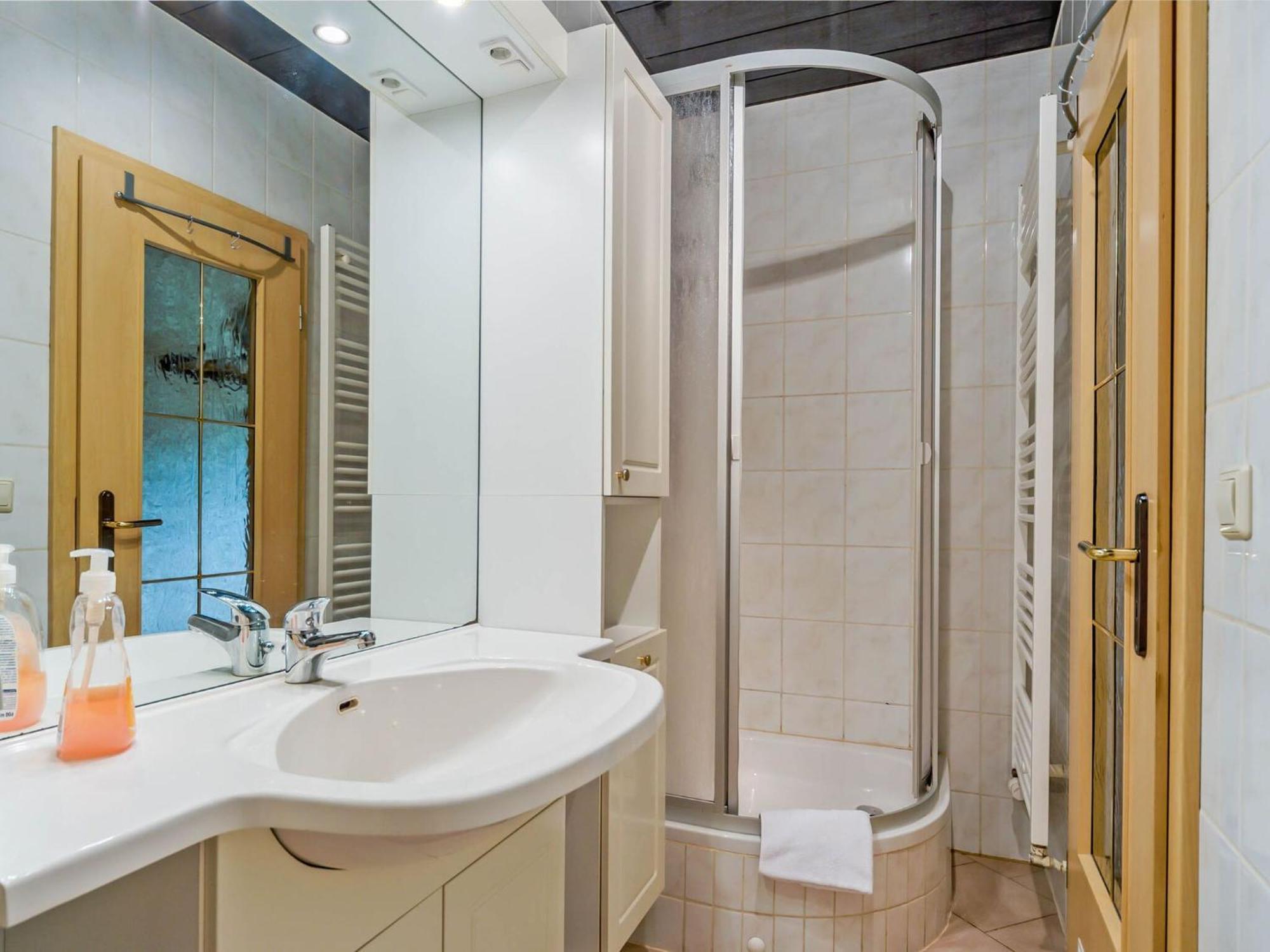 Holiday Home With Shared Pool In J Gersgr N Bad Reiboldsgruen Ngoại thất bức ảnh